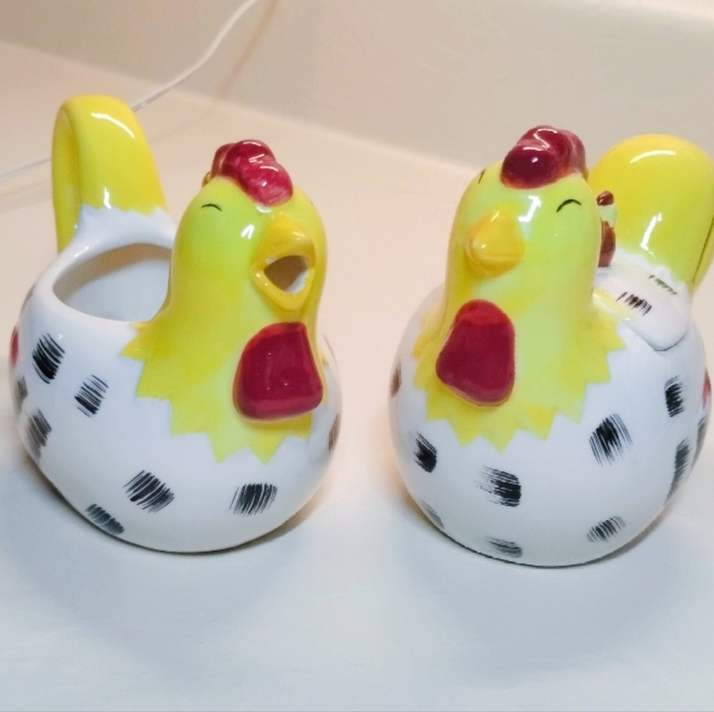 Chestnut Creek Houston Harvest Products Rooster/Hen Ceramic Sugar N Creamer Set